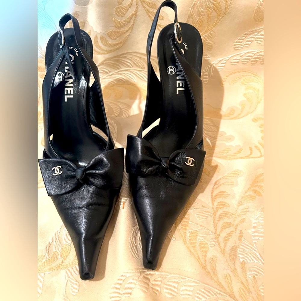 Chanel black sling backs. Size 37.5